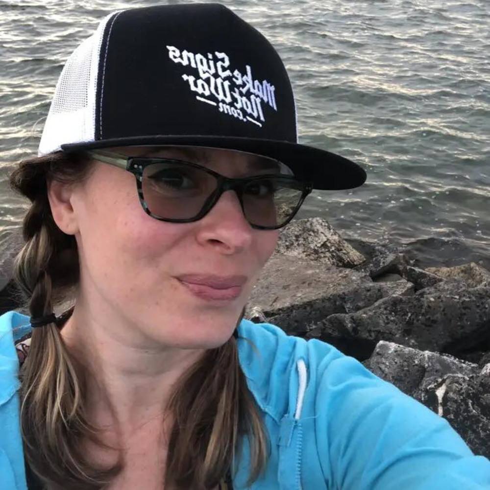 Meet your Posher, Melissa